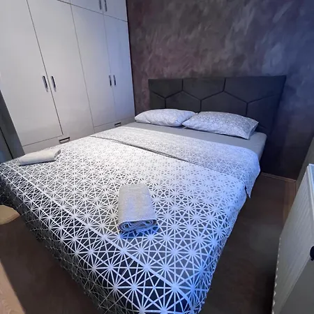 公寓 Sofija Paraćin